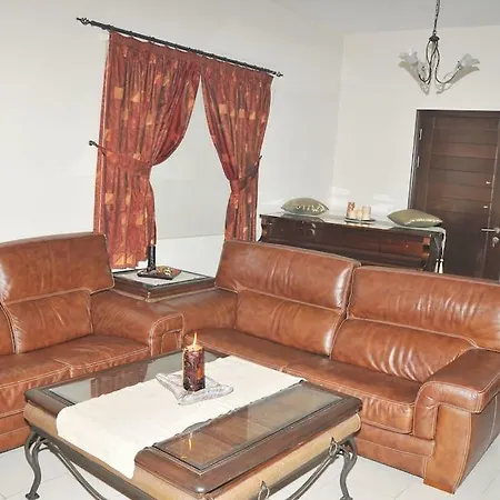 Сasa de vacaciones Unique Luxurious Ayia Napa